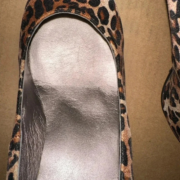 ๐๐๐๐ HOST PICK!!๐๐๐๐๐ - Picture 11 of 11